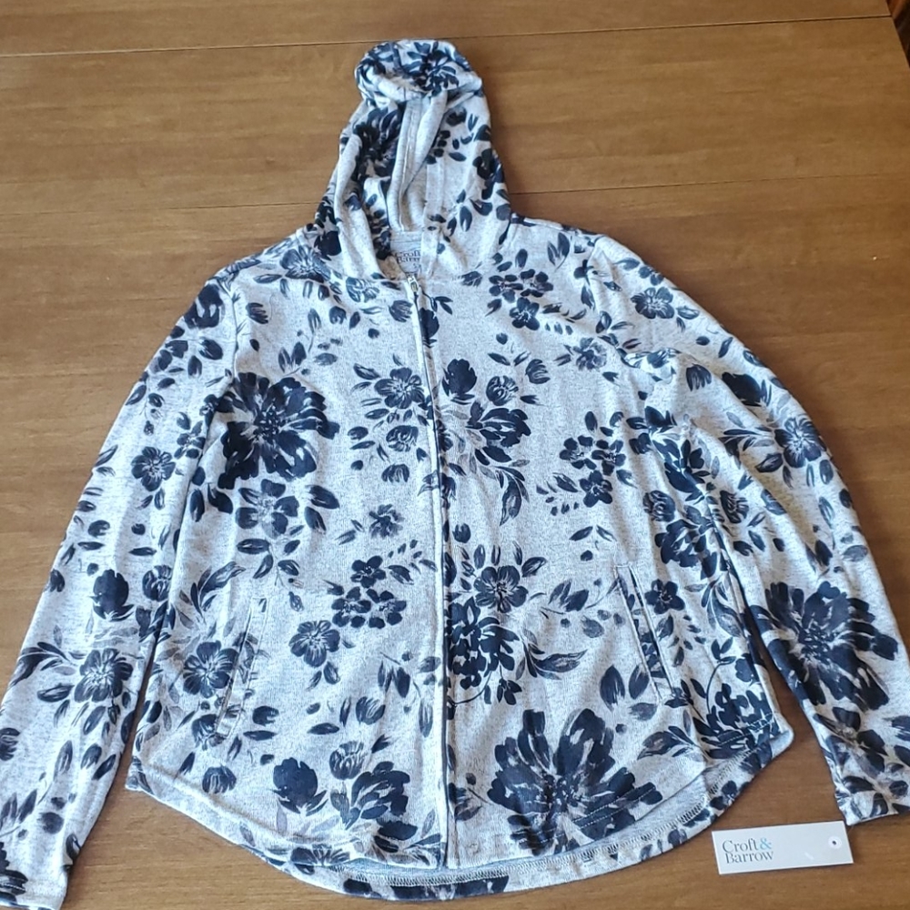 Women's Full Zip Sweater